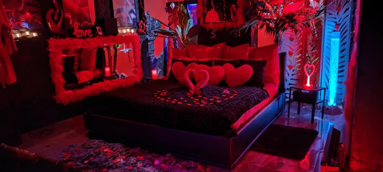 Loft Romantique Hammam Spa Privatif Playroom グルノーブル エクステリア 写真